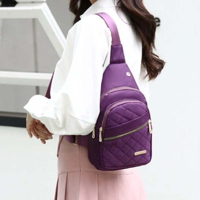 BOLSO PECHERA CRUZADO, DE NYLON.